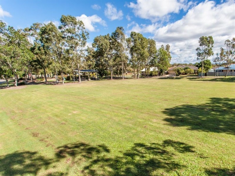 15 Wollemi Street, North Lakes QLD 4509