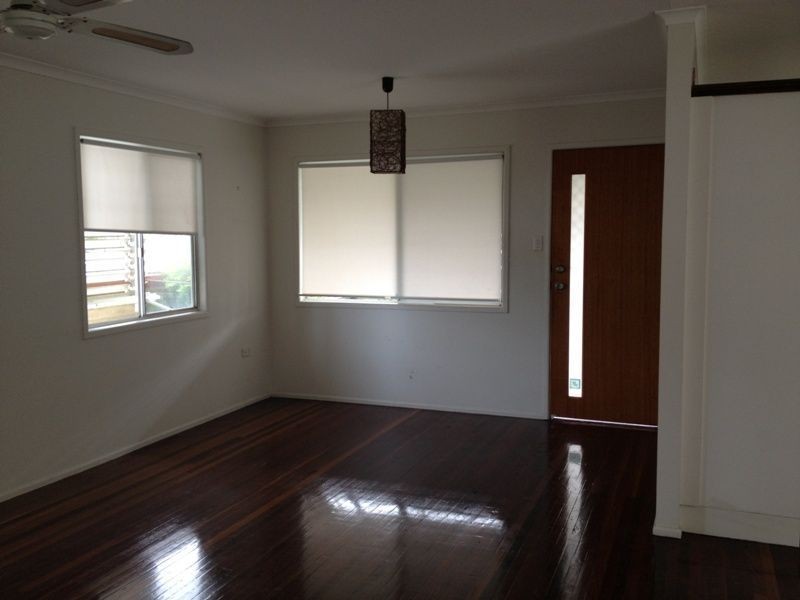 12 Ettie Street, Redcliffe QLD 4020