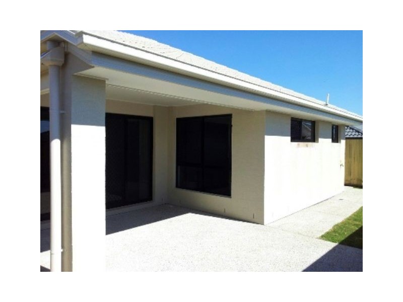 30 Nullarbor Circuit, North Lakes QLD 4509