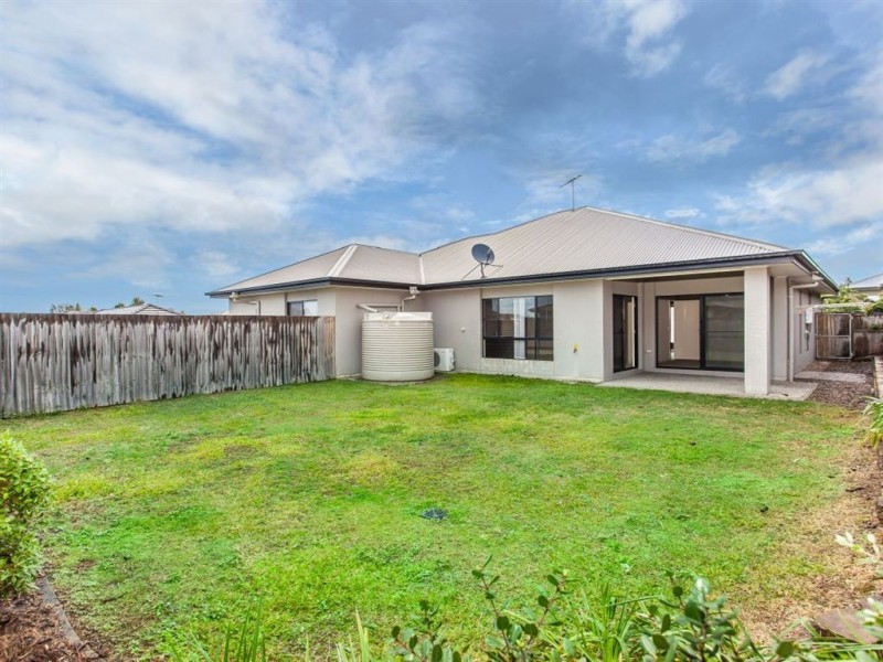 4 Player Street, North Lakes QLD 4509