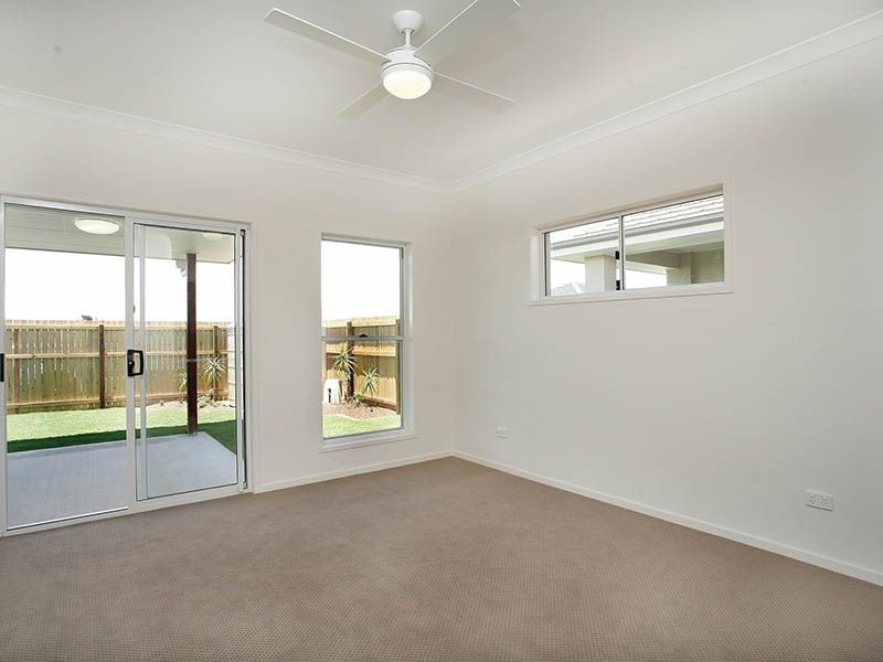 30 Couples Street, North Lakes QLD 4509