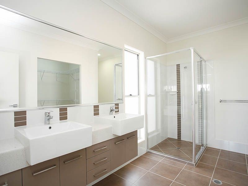 30 Couples Street, North Lakes QLD 4509