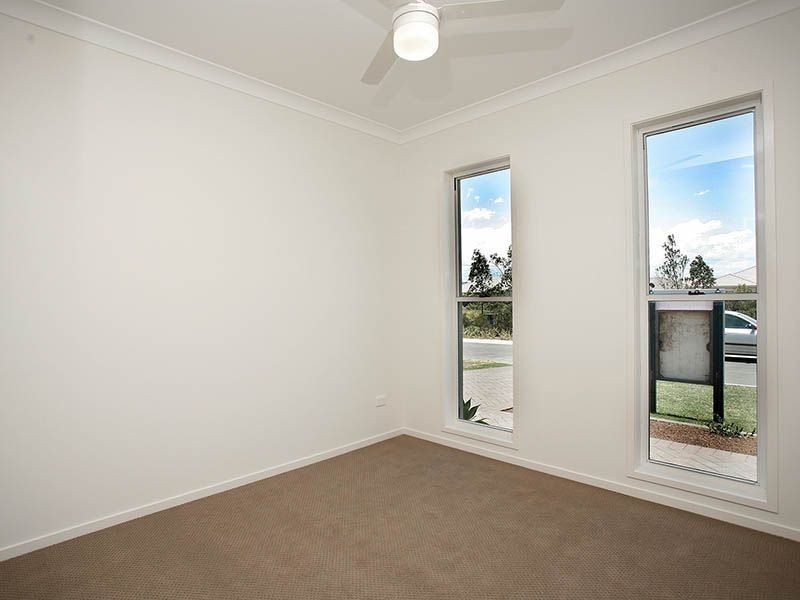 30 Couples Street, North Lakes QLD 4509