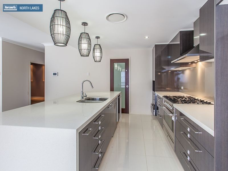 7 Fantail Crescent, Mango Hill QLD 4509