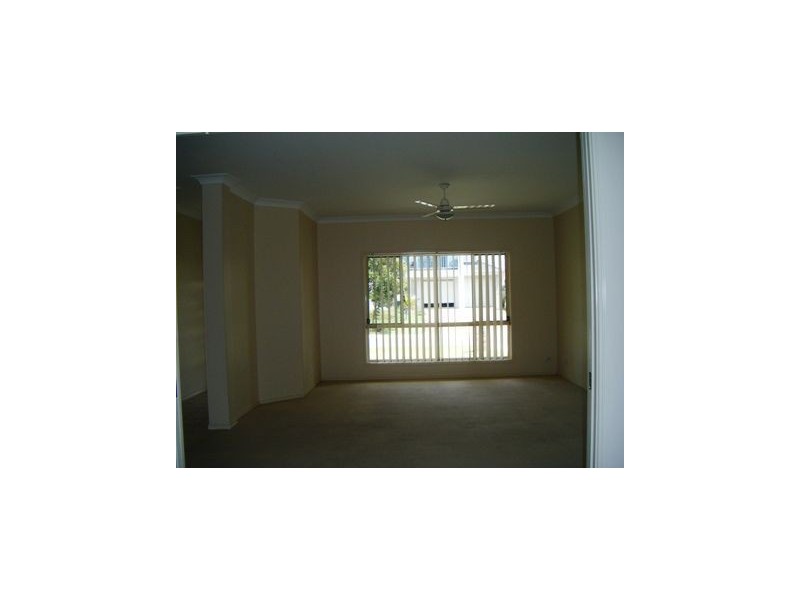 18 Quoll Circuit, North Lakes QLD 4509