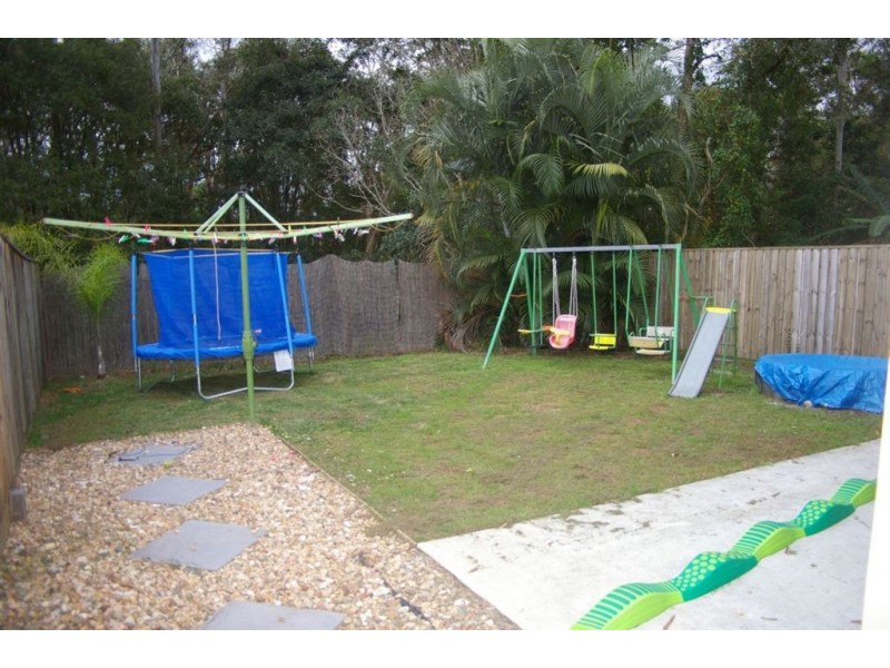 15 Blazey Street, Kallangur QLD 4503