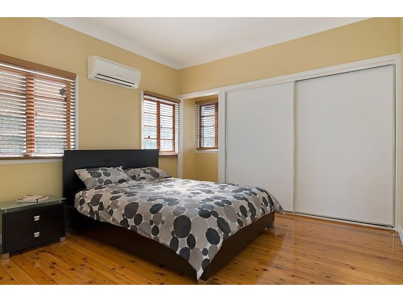 29 Borella Street, Sandgate QLD 4017