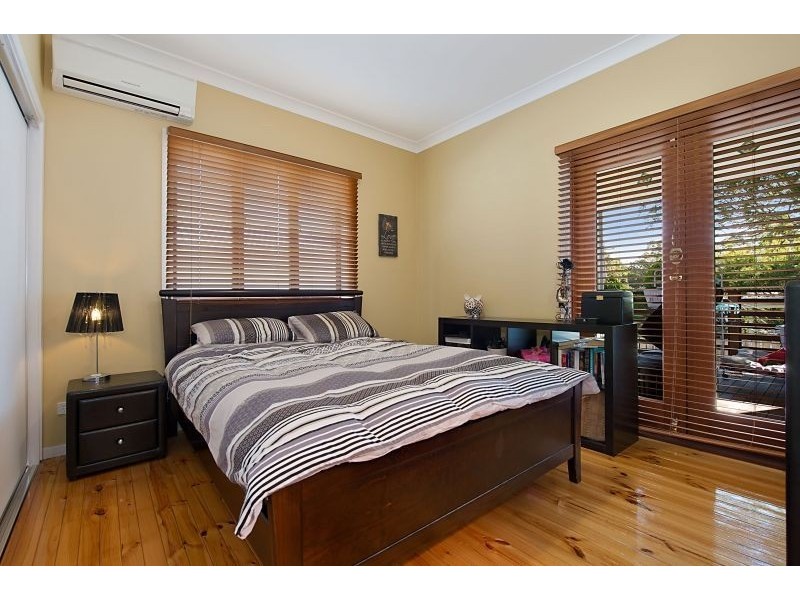 29 Borella Street, Sandgate QLD 4017