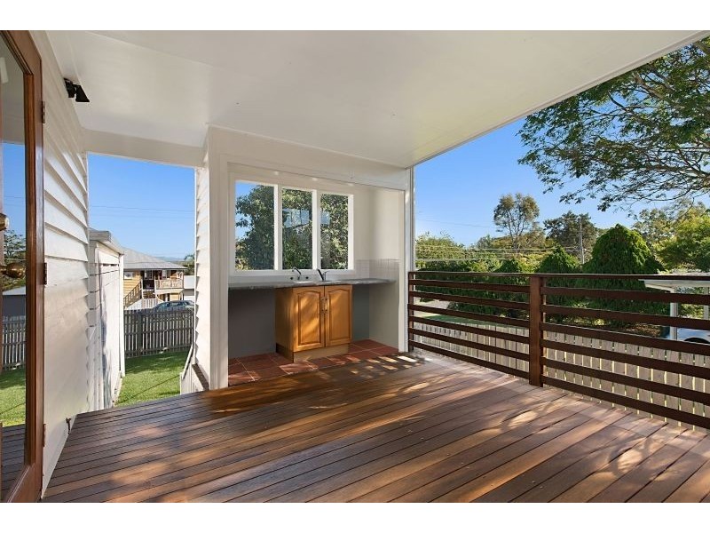 29 Borella Street, Sandgate QLD 4017