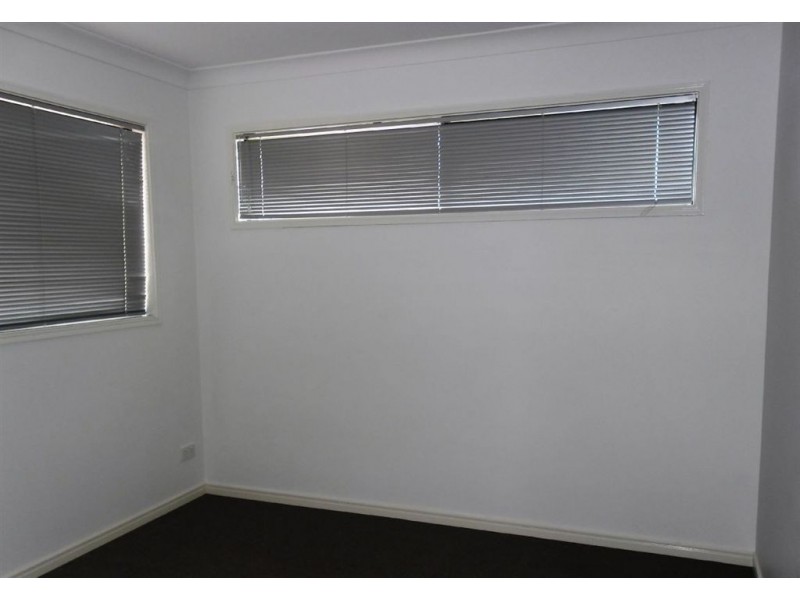 33 Astley Parade, North Lakes QLD 4509