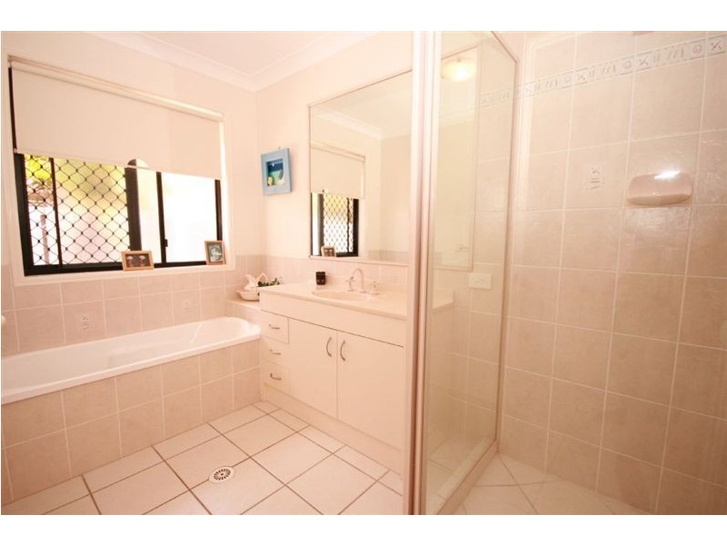50 Finnegan Street, Rothwell QLD 4022