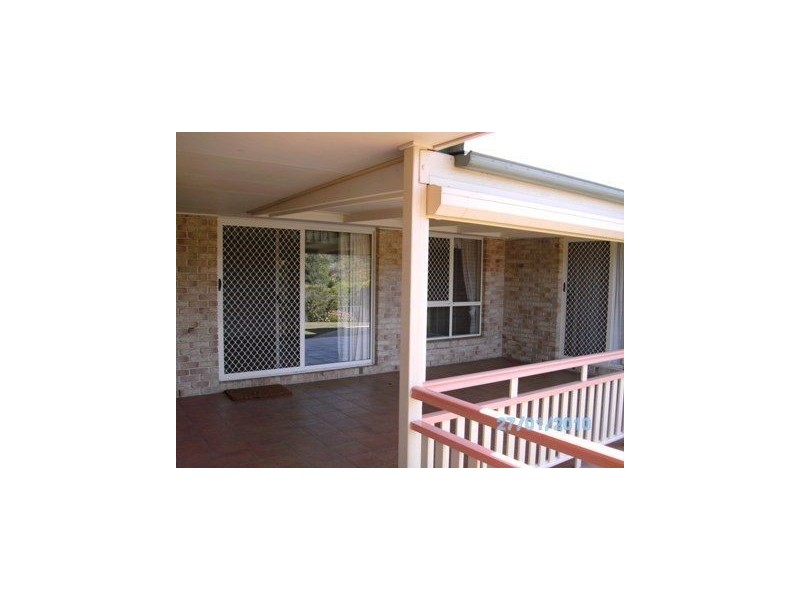 8 Mohr Court, Petrie QLD 4502