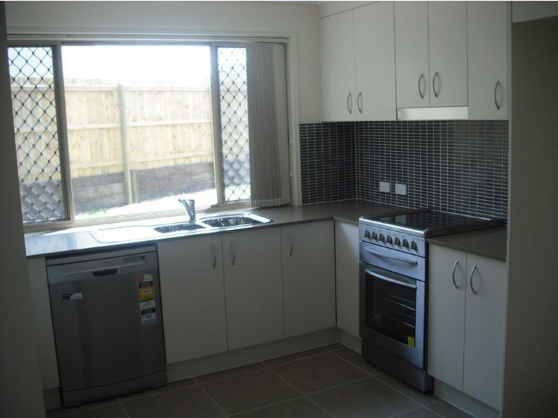 10 Faldo Court, North Lakes QLD 4509