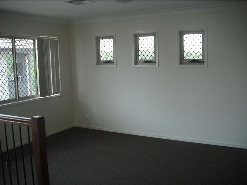 10 Faldo Court, North Lakes QLD 4509