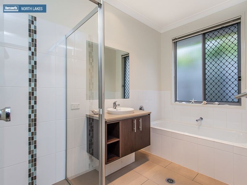 29 Carmody Parade, North Lakes QLD 4509