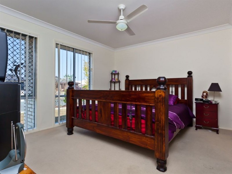 10 Whitlock Drive, Rothwell QLD 4022