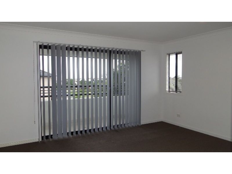33 Astley Parade, North Lakes QLD 4509