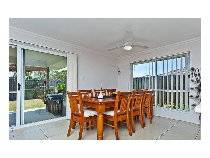 24 Sunstone Circuit, Mango Hill QLD 4509
