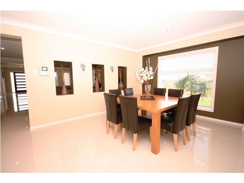 29 Kowari Crescent, North Lakes QLD 4509