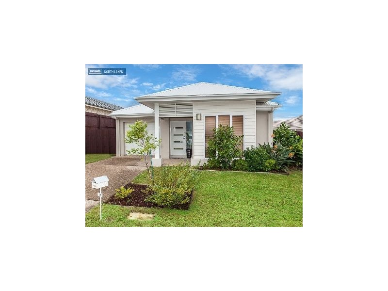 18 Severn Cres, North Lakes QLD 4509