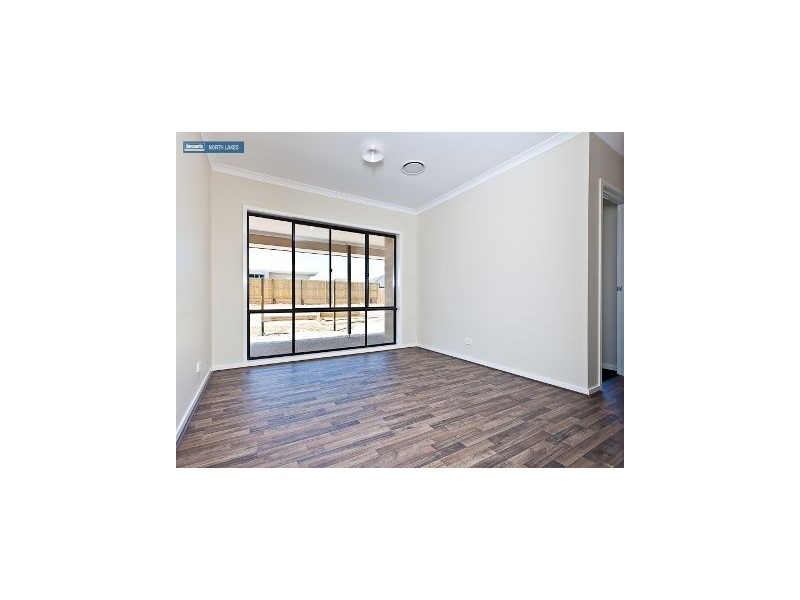 121 Cowen Terrace, North Lakes QLD 4509