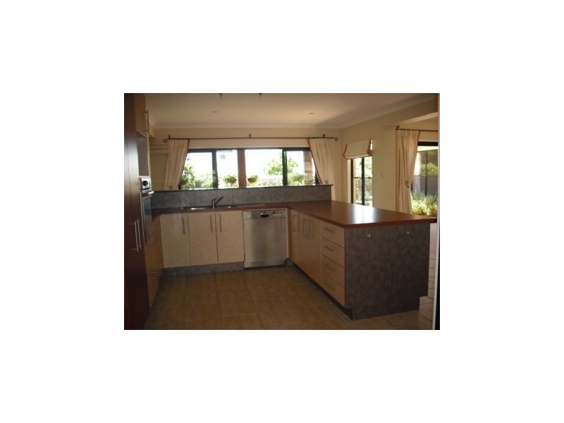 3 Drummond Court, North Lakes QLD 4509