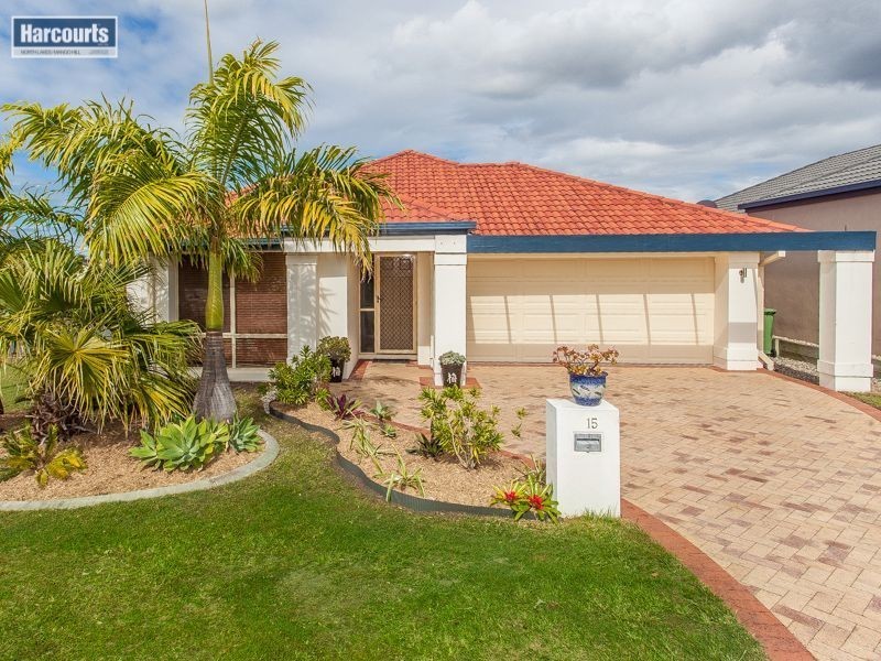 15 Dotterel Crescent, North Lakes QLD 4509