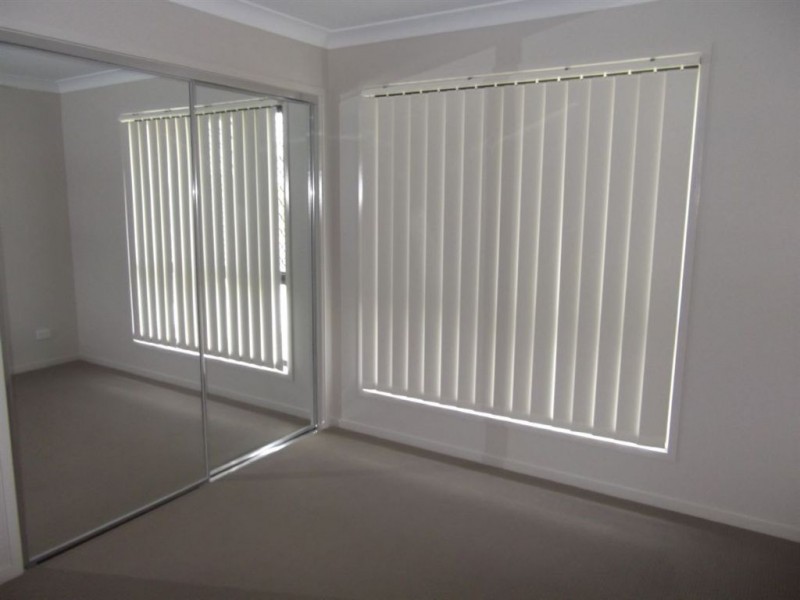 84 Mackintosh Drive, North Lakes QLD 4509