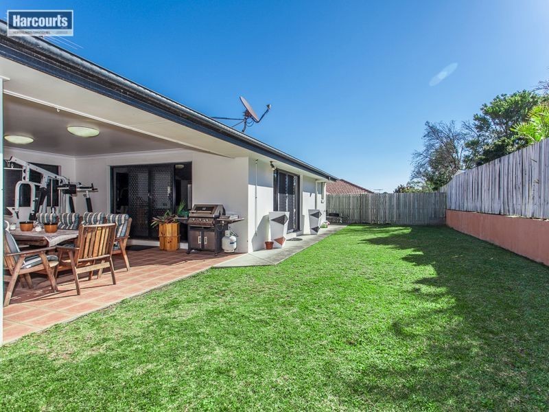 24 Chilton Crescent, North Lakes QLD 4509