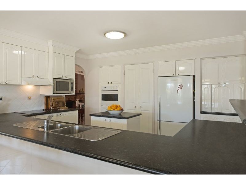 65 Castle Hill Drive, Murrumba Downs QLD 4503