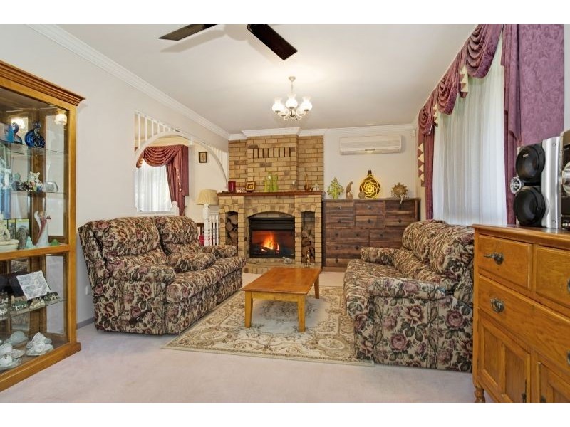 65 Castle Hill Drive, Murrumba Downs QLD 4503