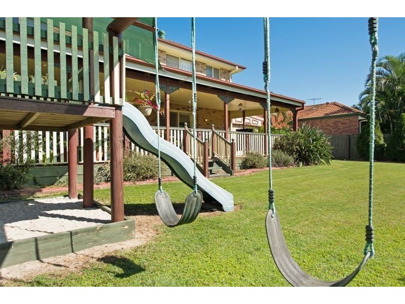 65 Castle Hill Drive, Murrumba Downs QLD 4503
