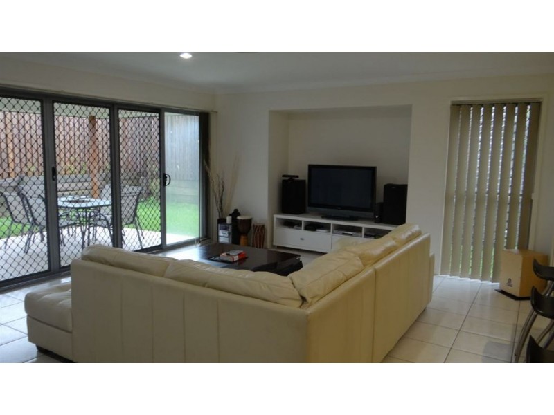 36 Ulysses Street, Kallangur QLD 4503