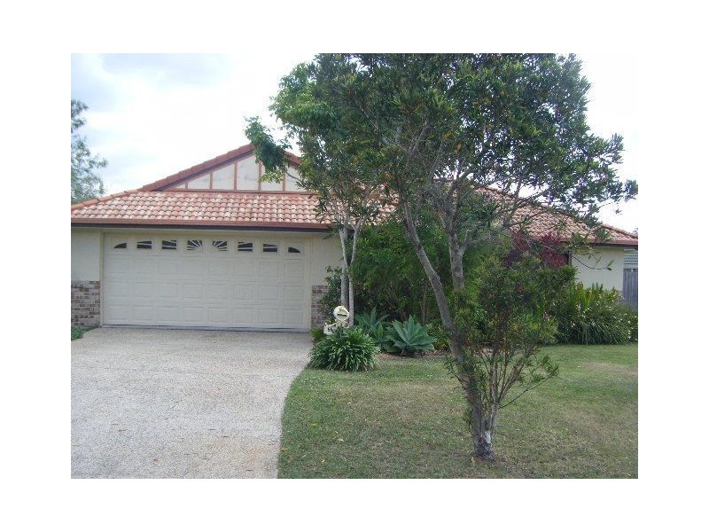 55 Hunter Circuit, Petrie QLD 4502