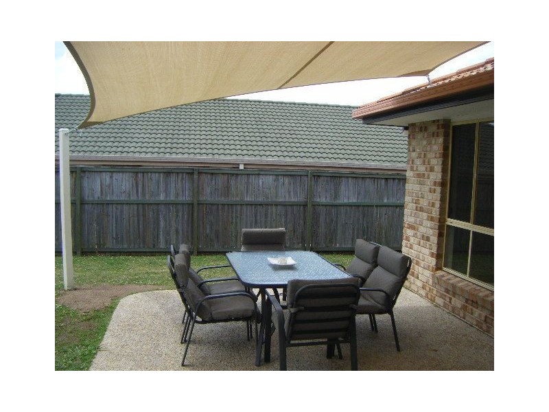 55 Hunter Circuit, Petrie QLD 4502