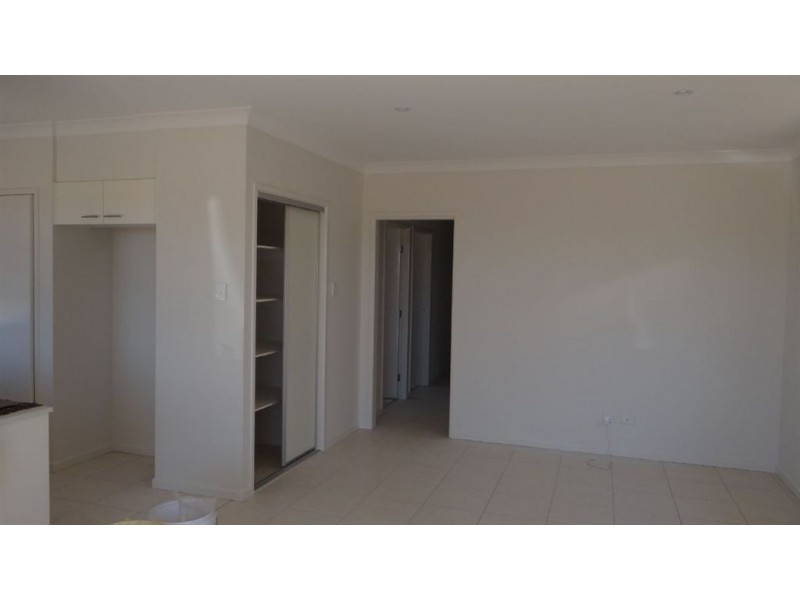 2 Shoreacres Street, North Lakes QLD 4509