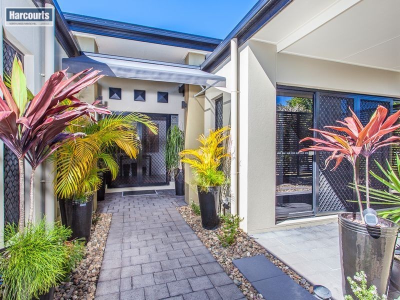 8 Turnstone Circuit, North Lakes QLD 4509