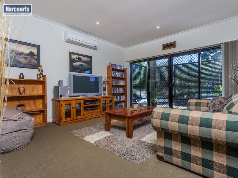 8 Turnstone Circuit, North Lakes QLD 4509