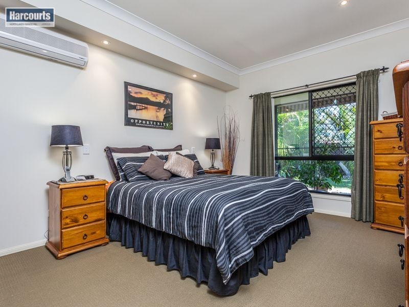 8 Turnstone Circuit, North Lakes QLD 4509