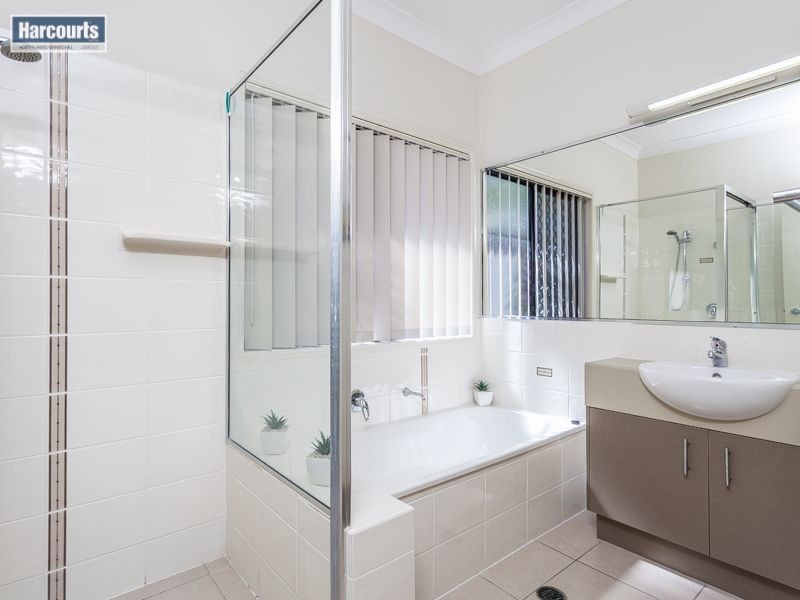 8 Turnstone Circuit, North Lakes QLD 4509