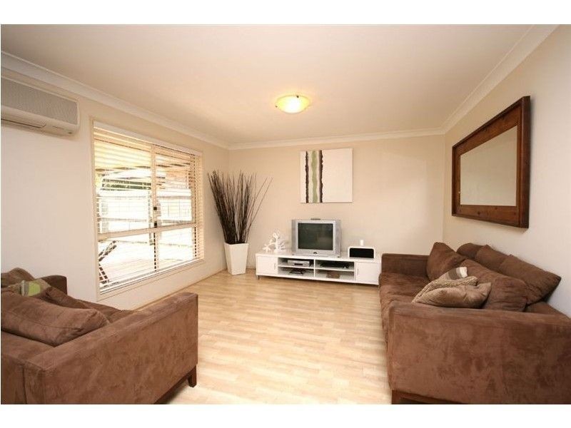 8 Page Street, North Lakes QLD 4509