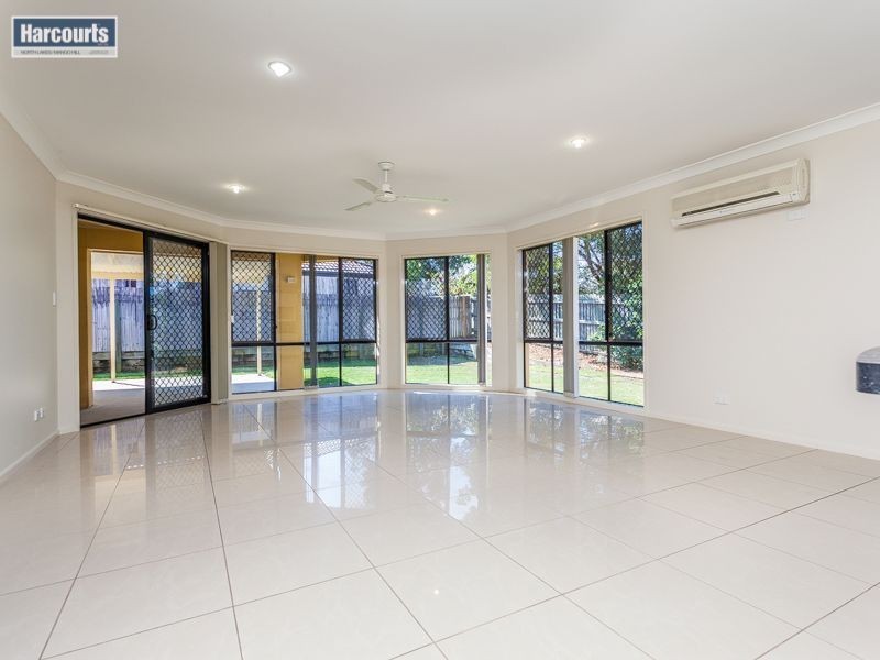 10 Gannet Circuit, North Lakes QLD 4509