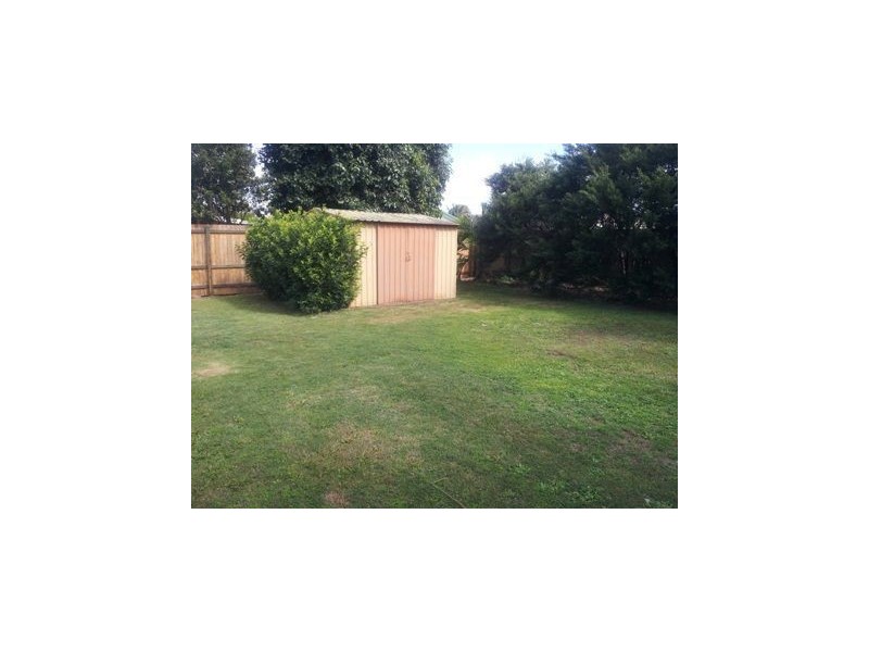 17 Andracia Street, Kallangur QLD 4503