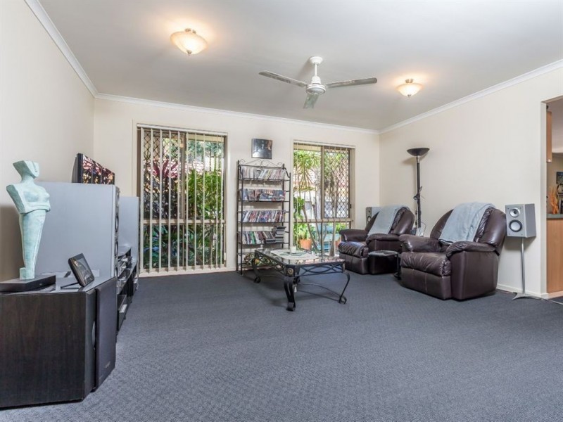 8 Standish Street, North Lakes QLD 4509