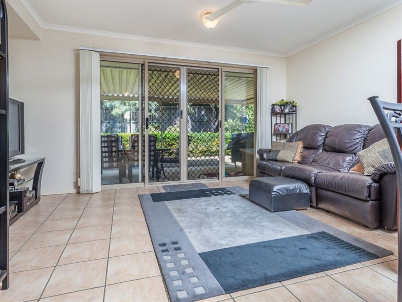 8 Standish Street, North Lakes QLD 4509
