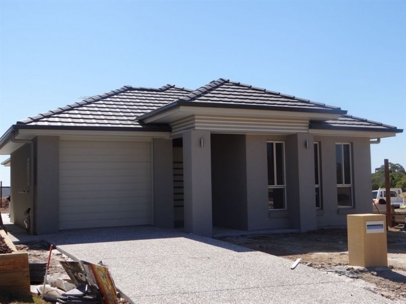 2 Shoreacres Street, North Lakes QLD 4509