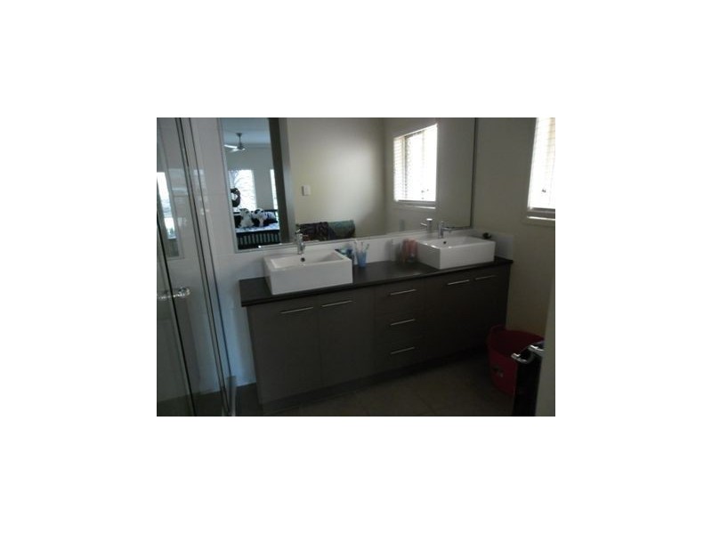 32 Mulgara Court, North Lakes QLD 4509