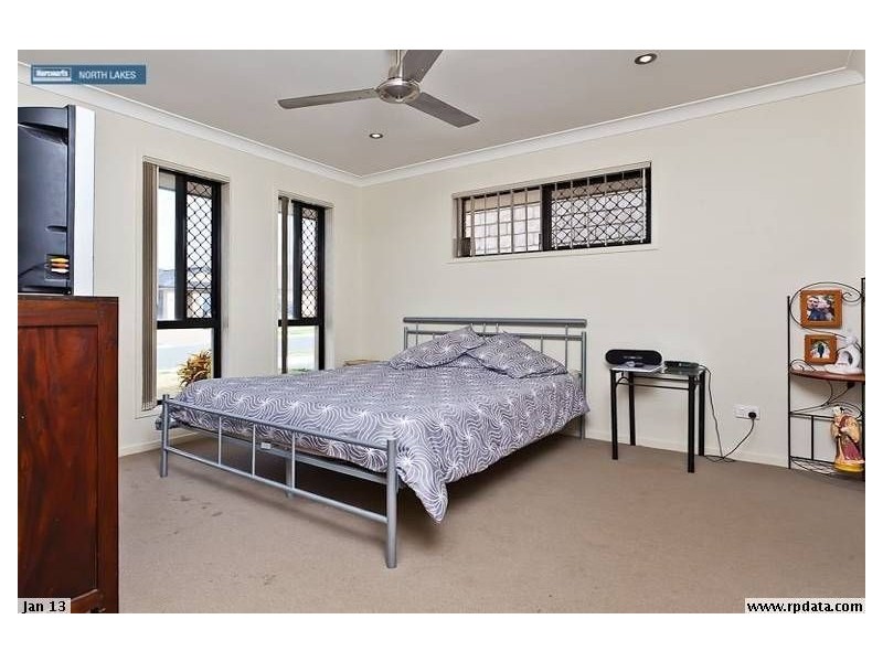 8 Chrysler parade, North Lakes QLD 4509