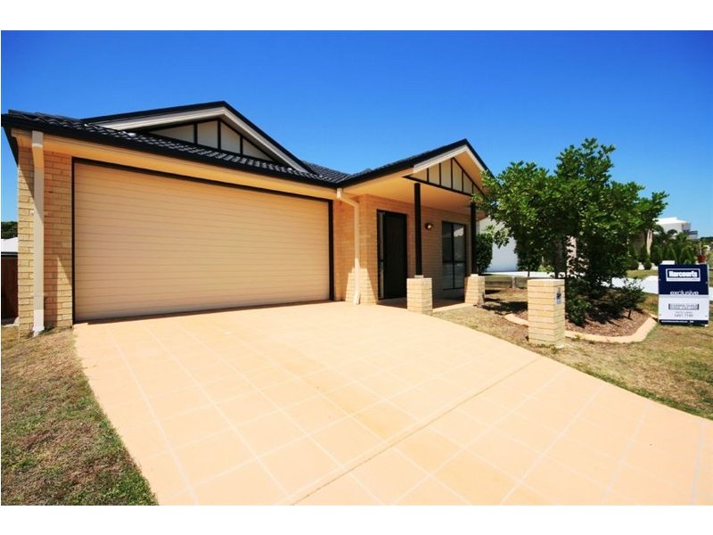 22 Kennedia Court, North Lakes QLD 4509