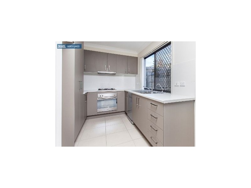 2/5 Wallis Circuit, North Lakes QLD 4509